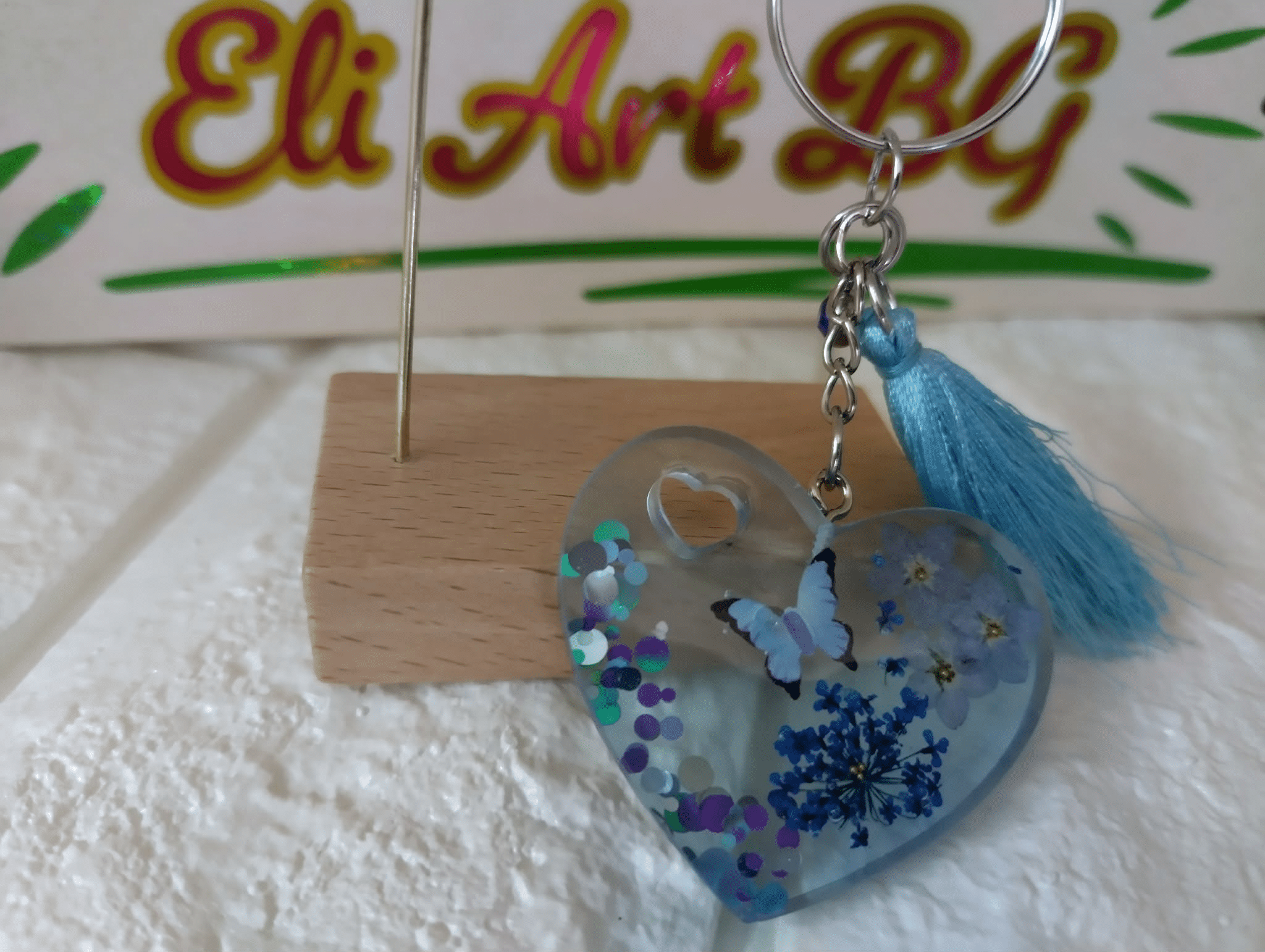 Ръчно изработени ключодържатели от епоксидна смола - Image 11