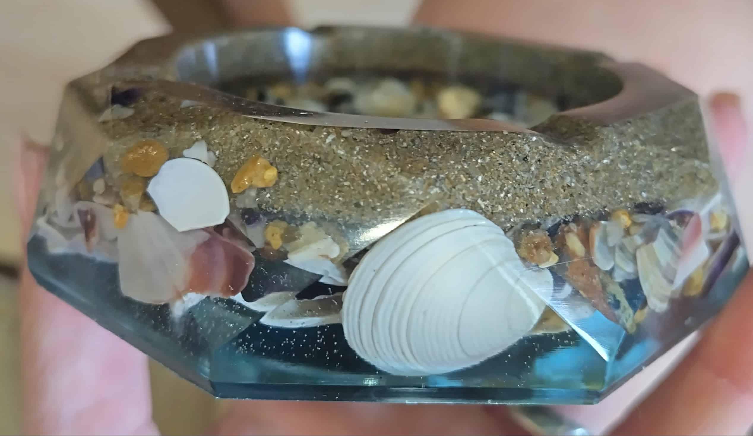 Пепелник от епоксидна смола - Image 6